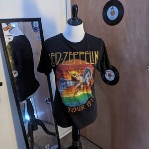 Led Zeppelin shirt